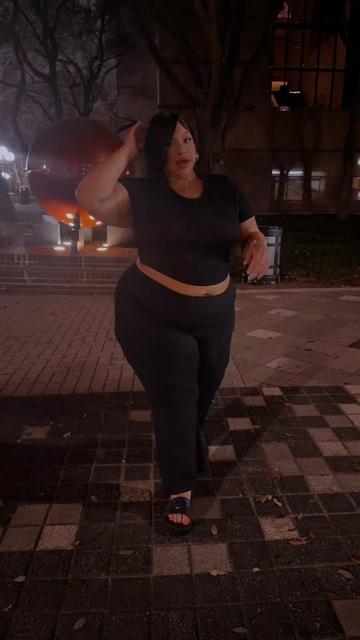 @NaanaBigFine🐝🍯