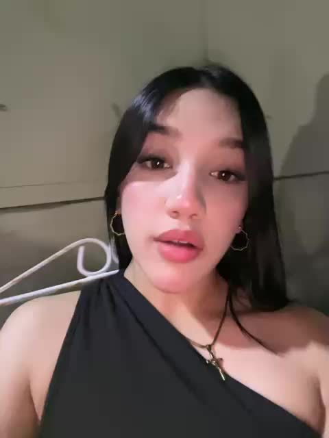 @naomi_ Sofia