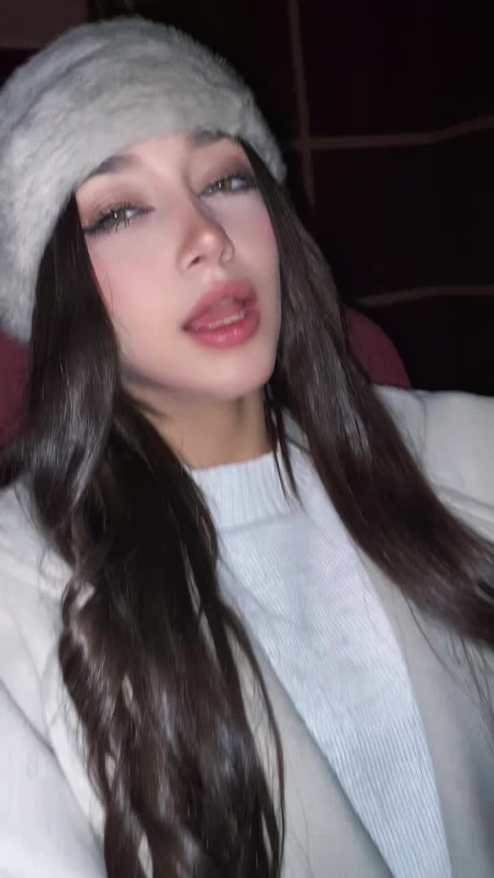 @hstiw_e