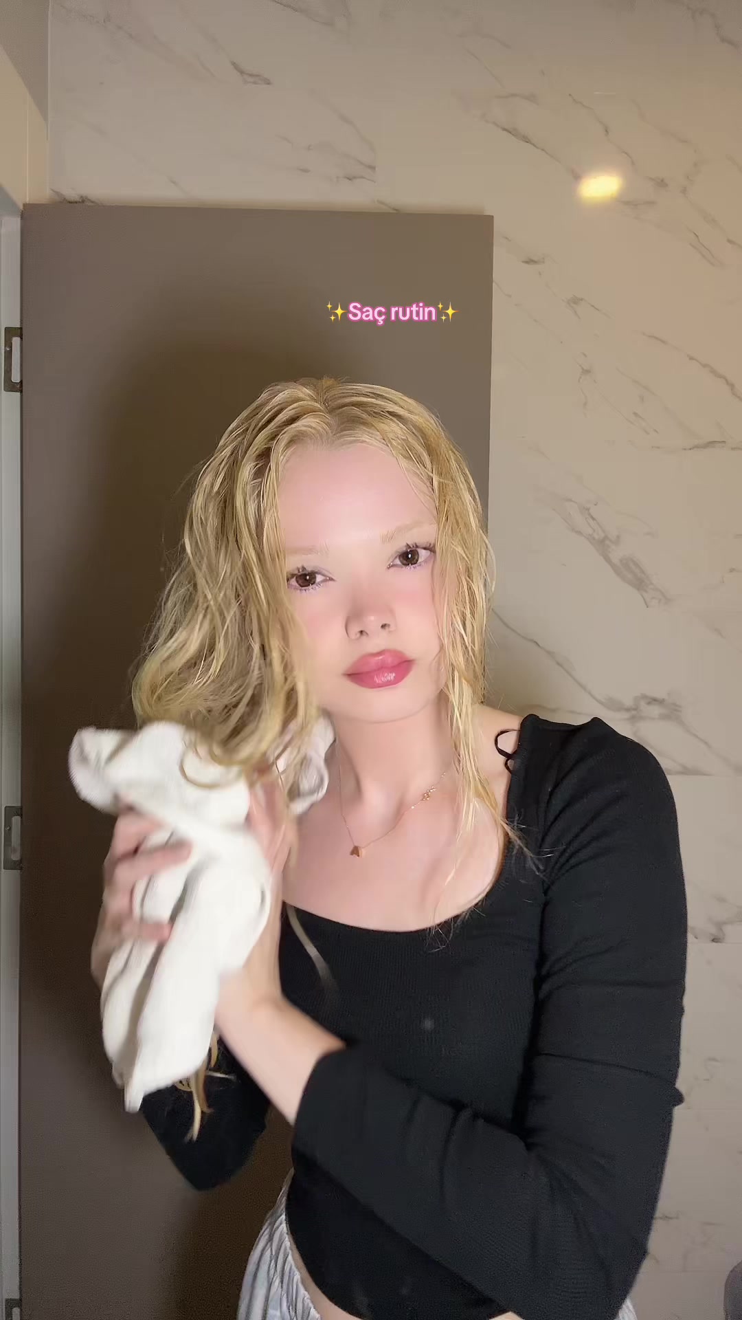 @Stella 👱🏻&zwj;♀️