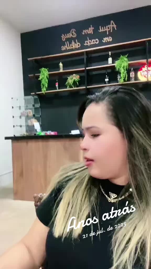 @D&eacute;inha😊