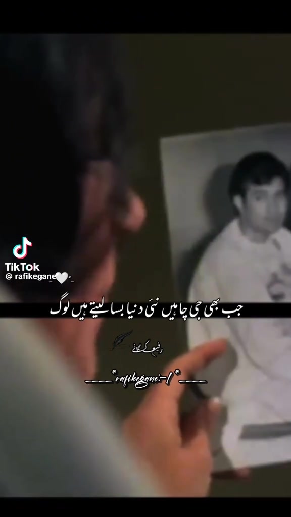 @farnazdeura2424