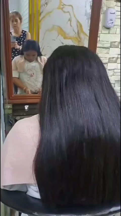 @Salon Momcantik
