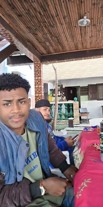 @ŰL-řįche07ɭɭ🇲🇬✔️