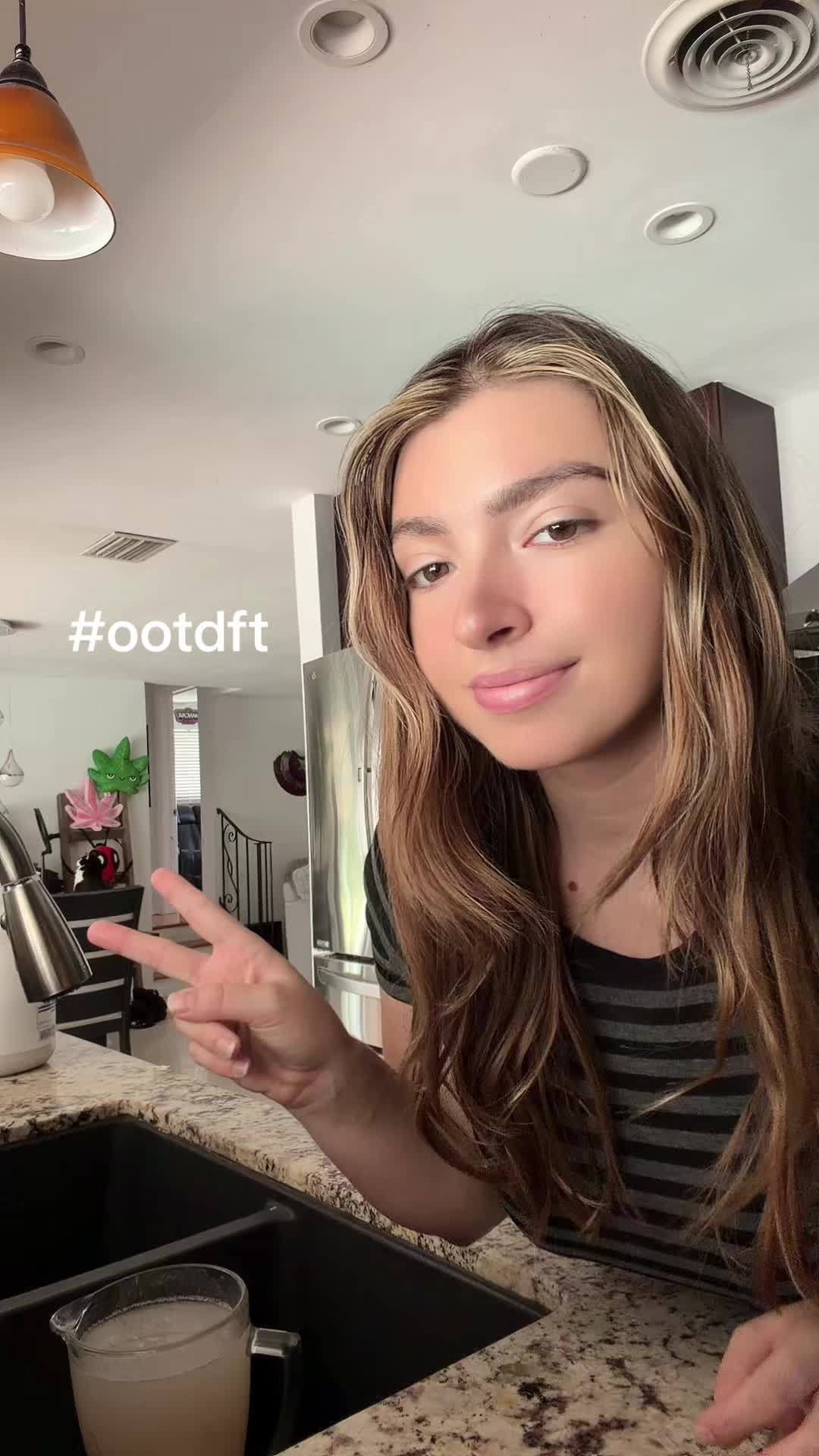 @hellcatqueenz