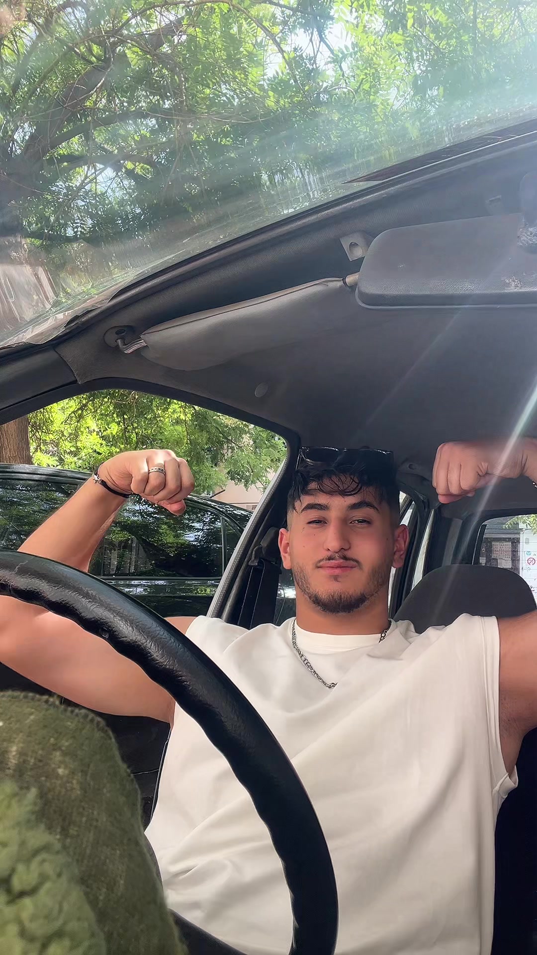 @☆𝐆𝐇𝐀𝐍𝐈_𝐒𝐈𝐌𝐁𝐀☆€31✓
