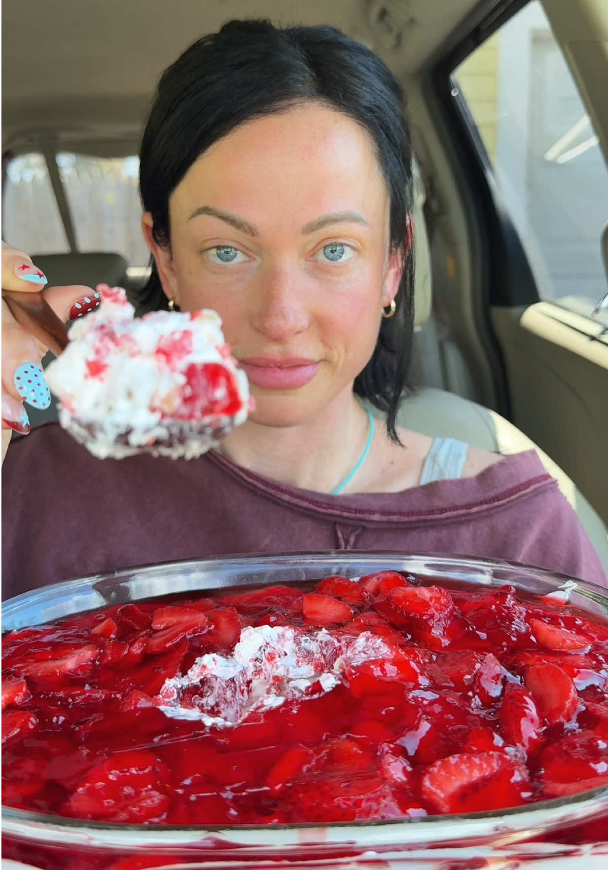 @AmandaEats