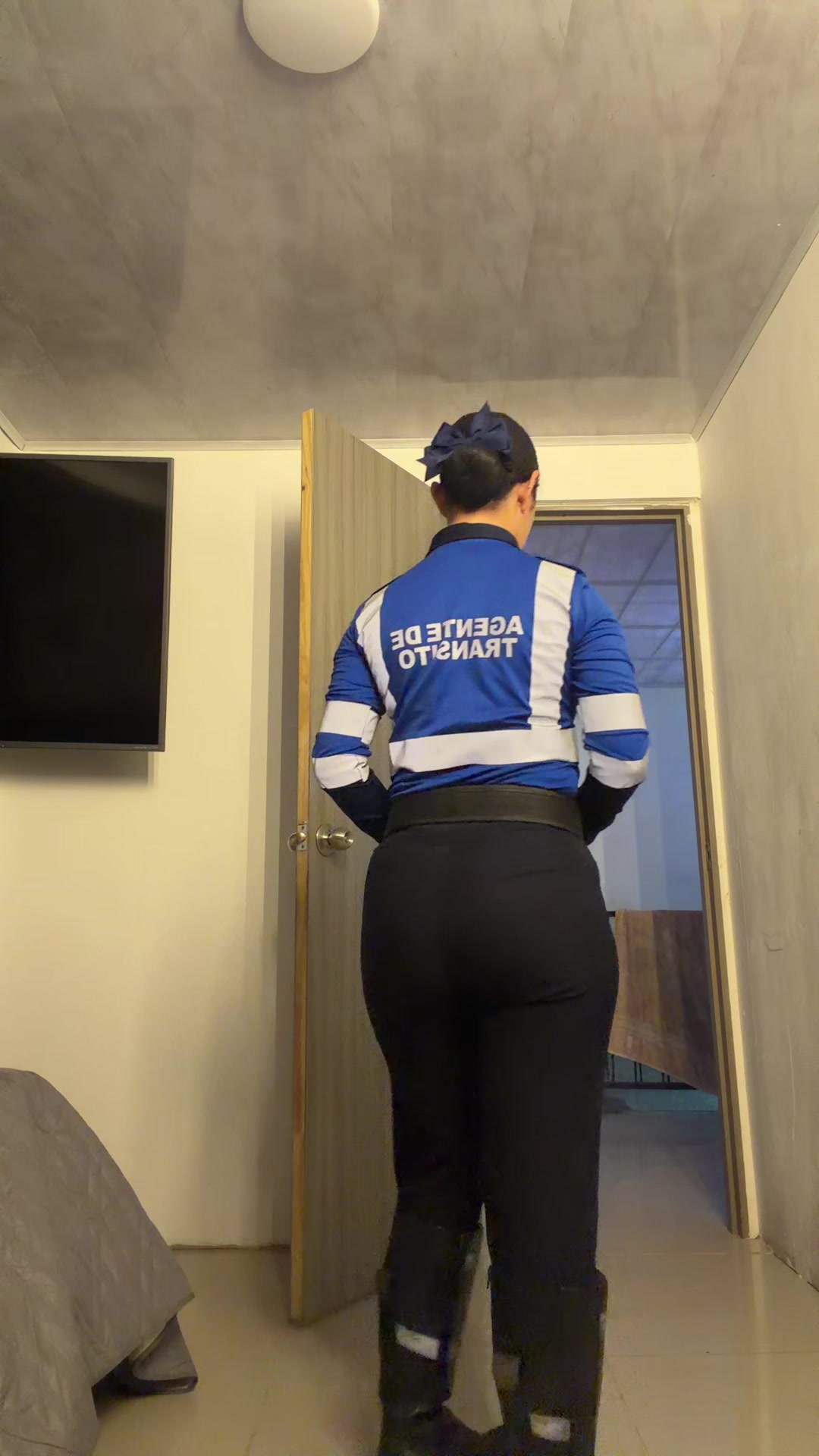 @E