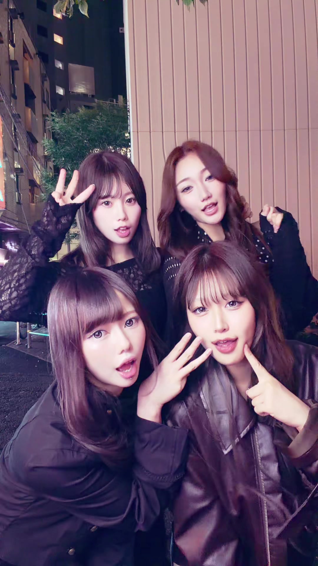 @あき