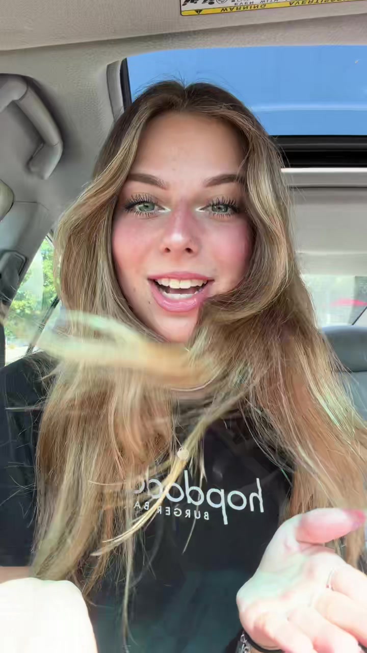 @iloveswaggycats