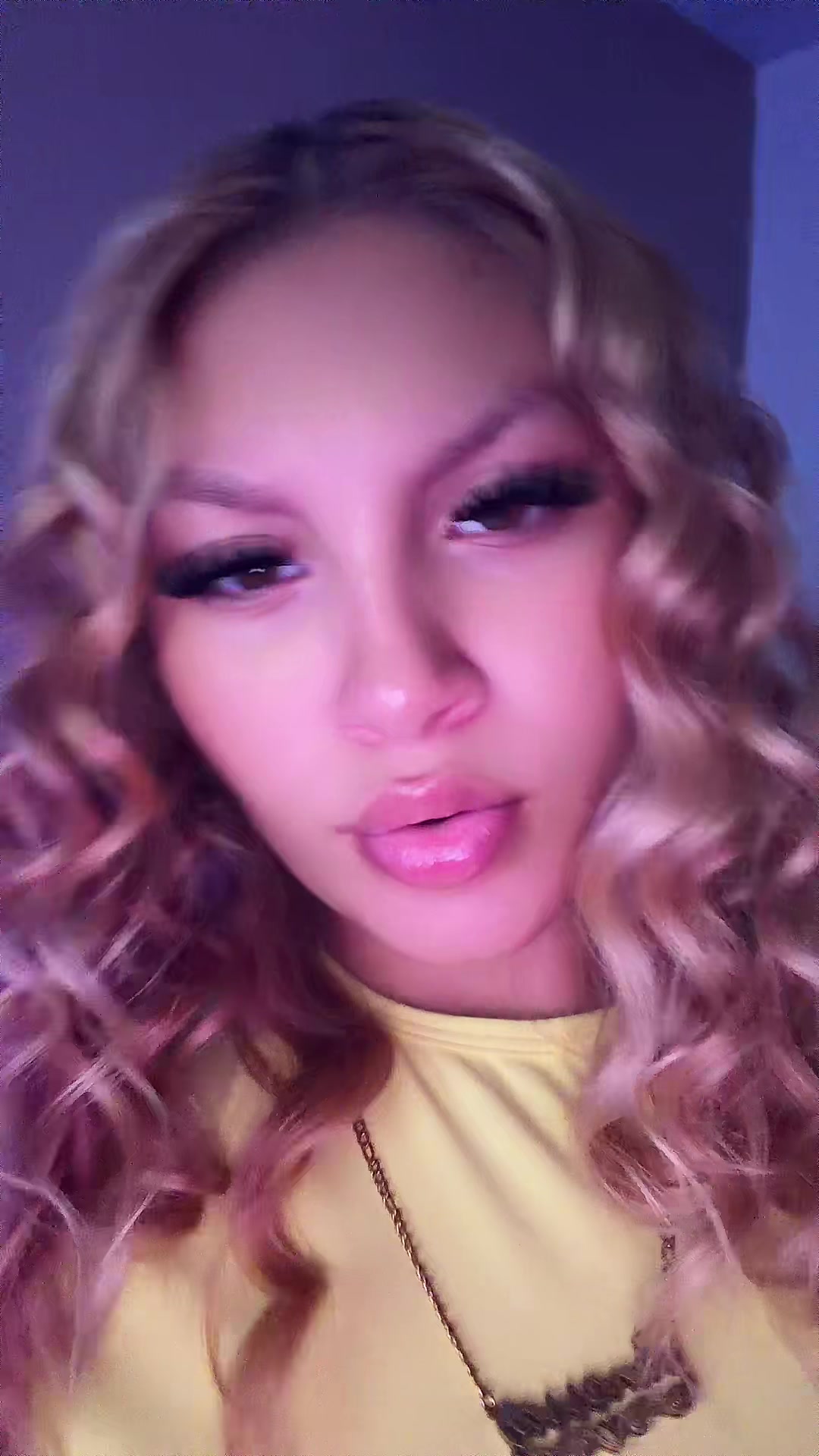 @pradamar_