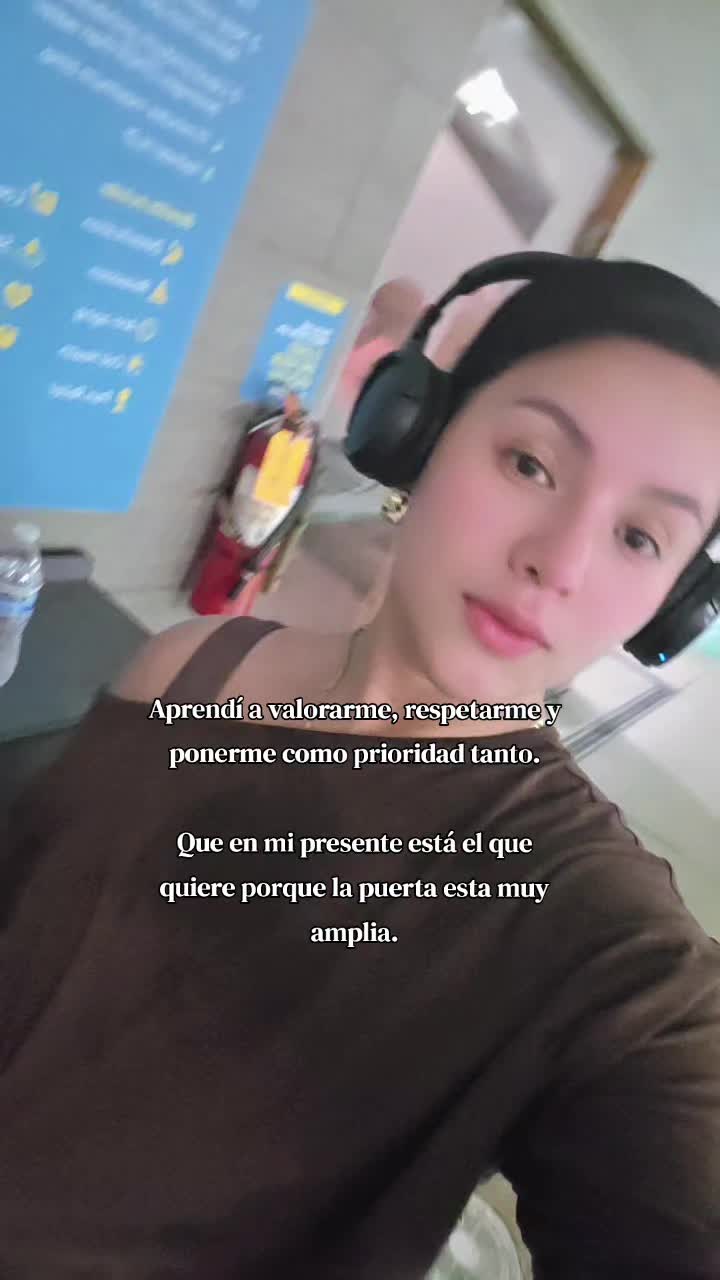 @Evelyn Enriquez 💋🖤