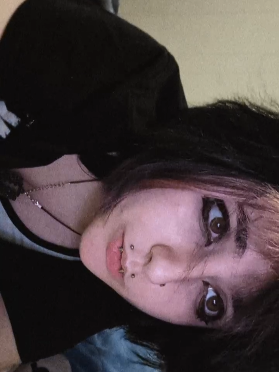@𝄞☠️⋆˚࿔𝑽𝒊𝒄𝒌𝒚𝑺𝒌𝒖𝒍𝒍𝒛&trade;