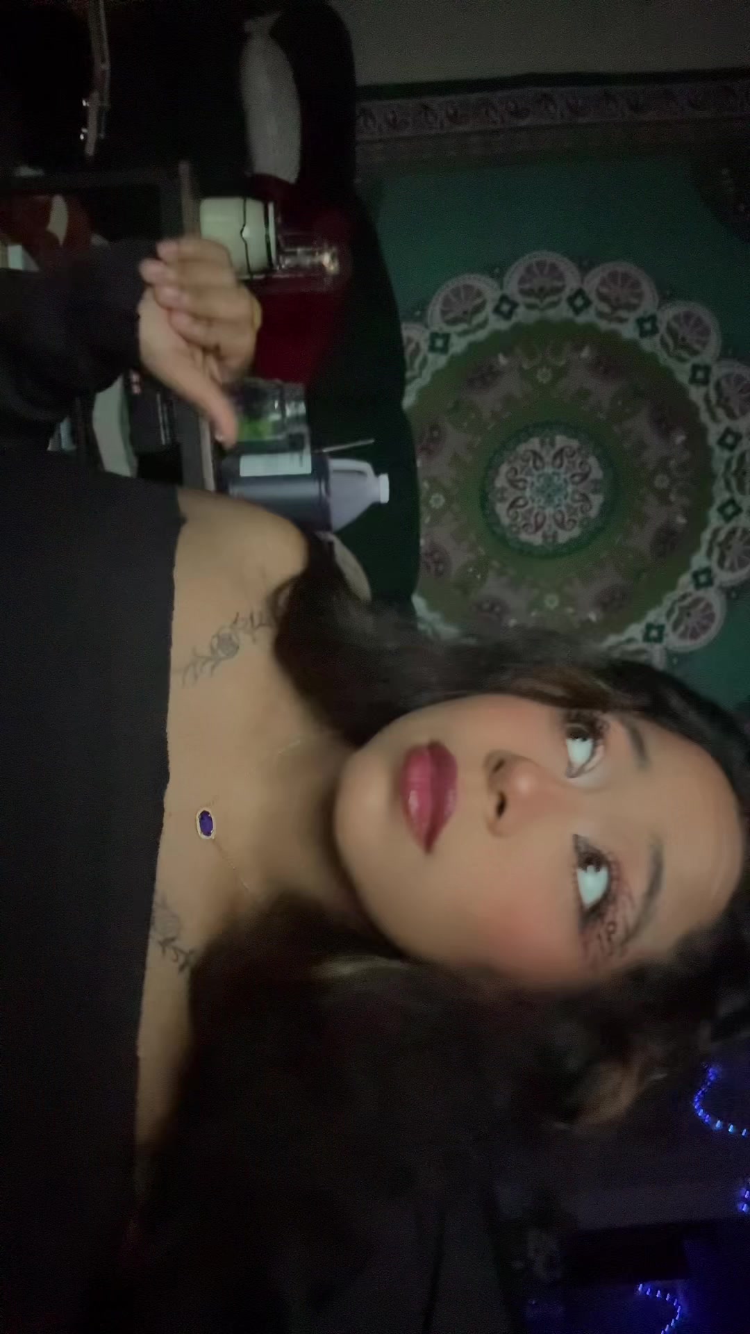 @Redrobbinspams