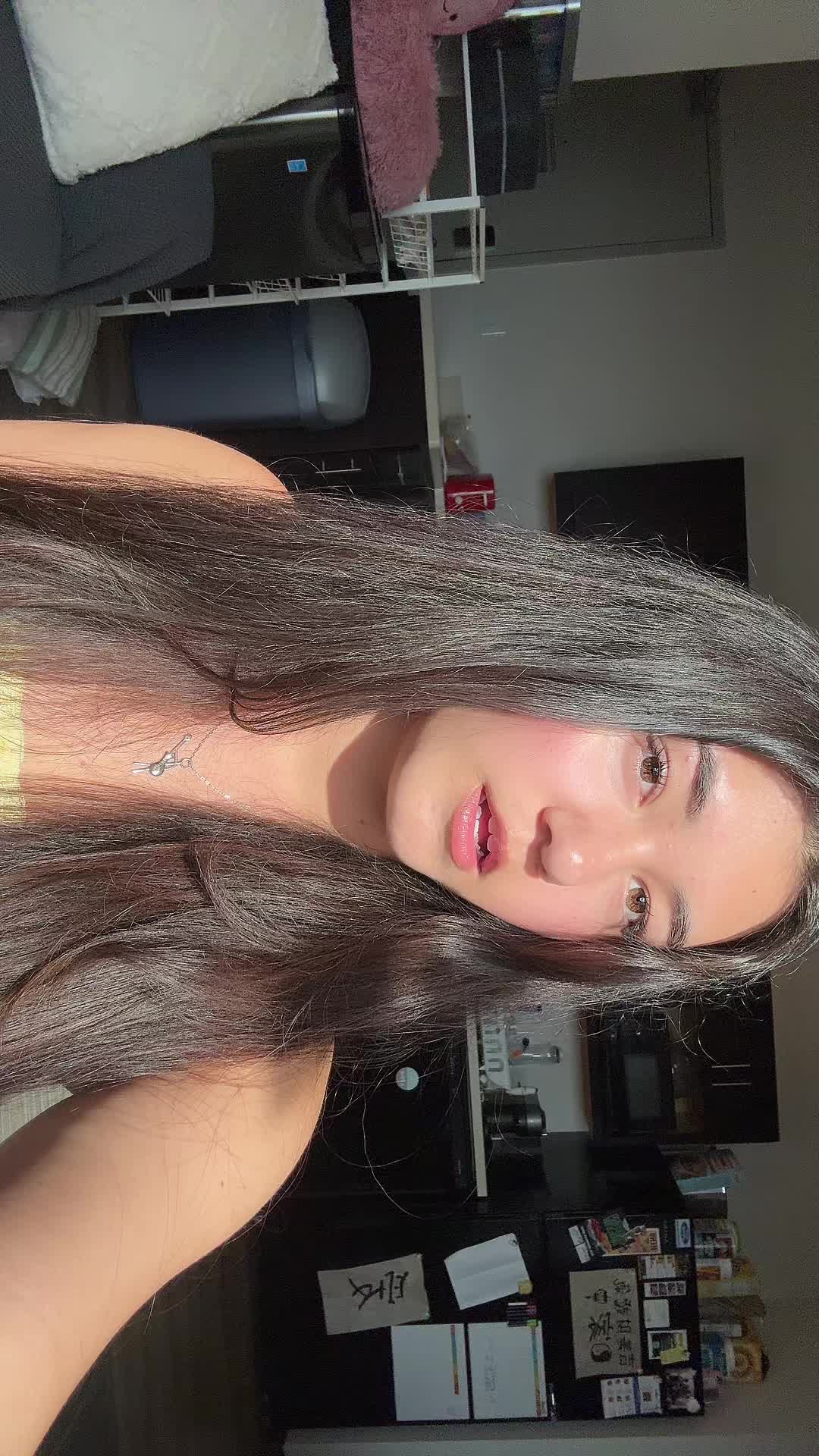 @chloe