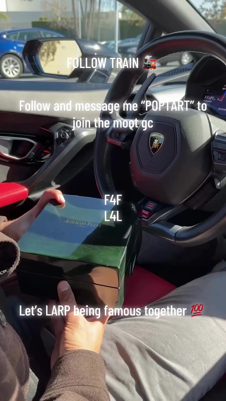 @IF I FOLLOW LIKE REPOSTS 💯