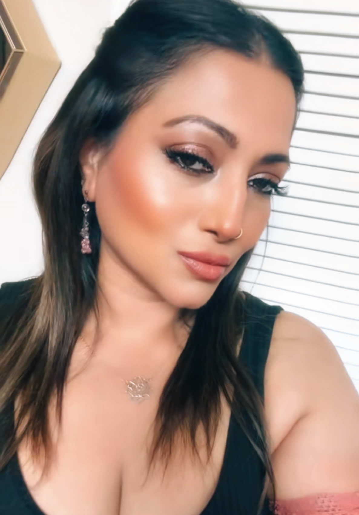 @AsliSona