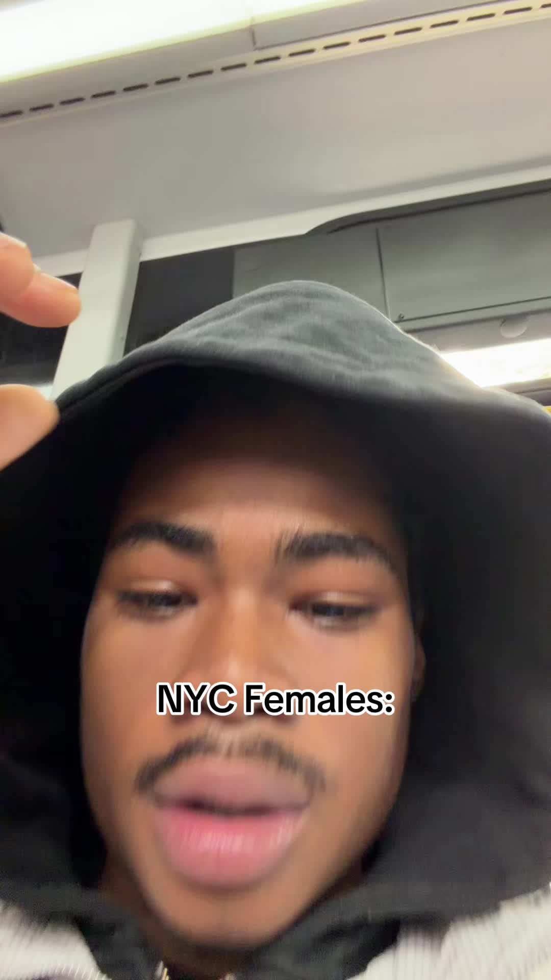 @$B🦍