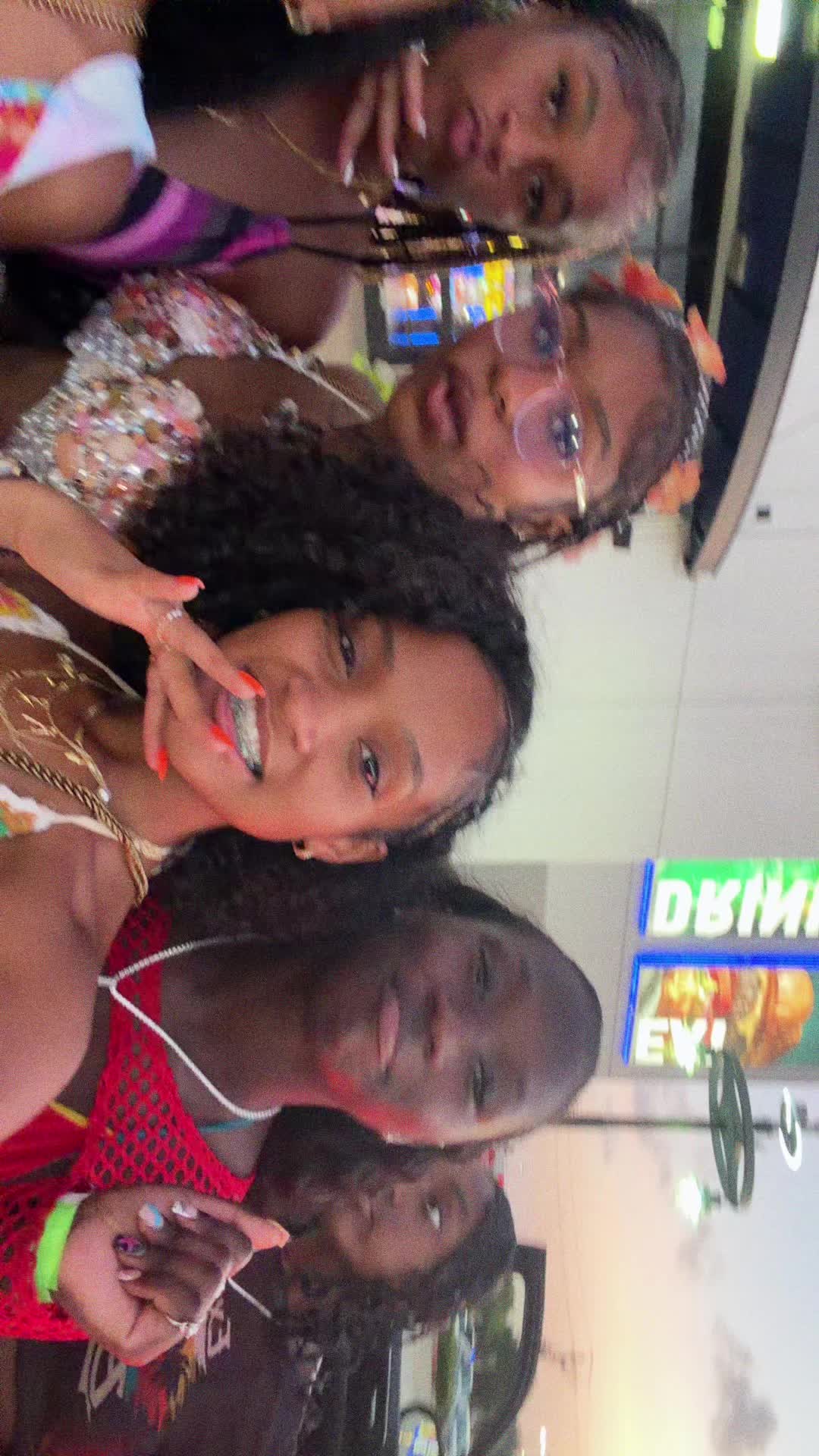 @alayahthegoatt