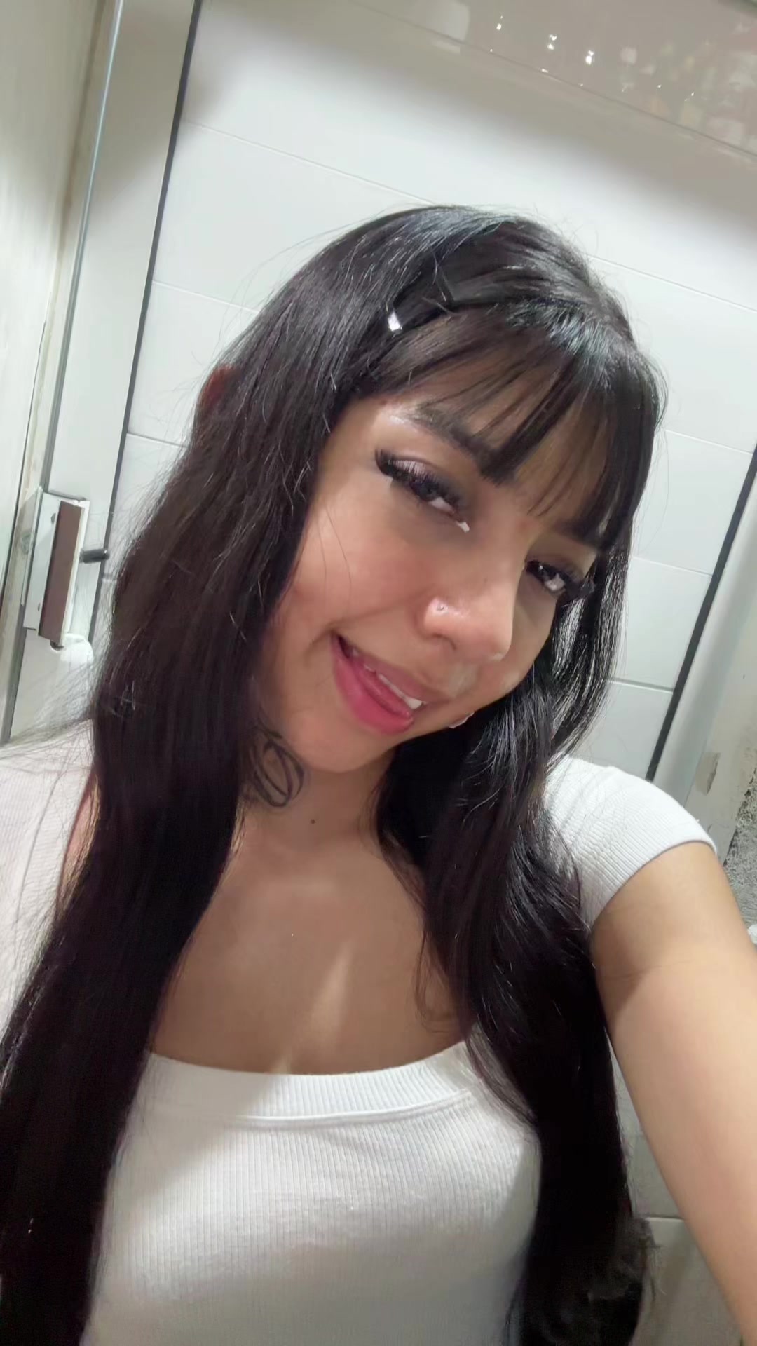 @estrellav111