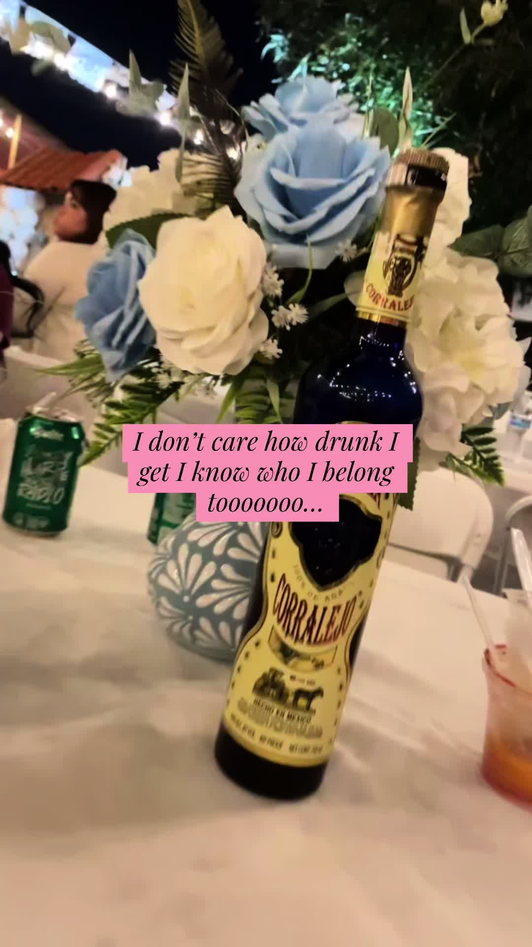 @MommaAriass