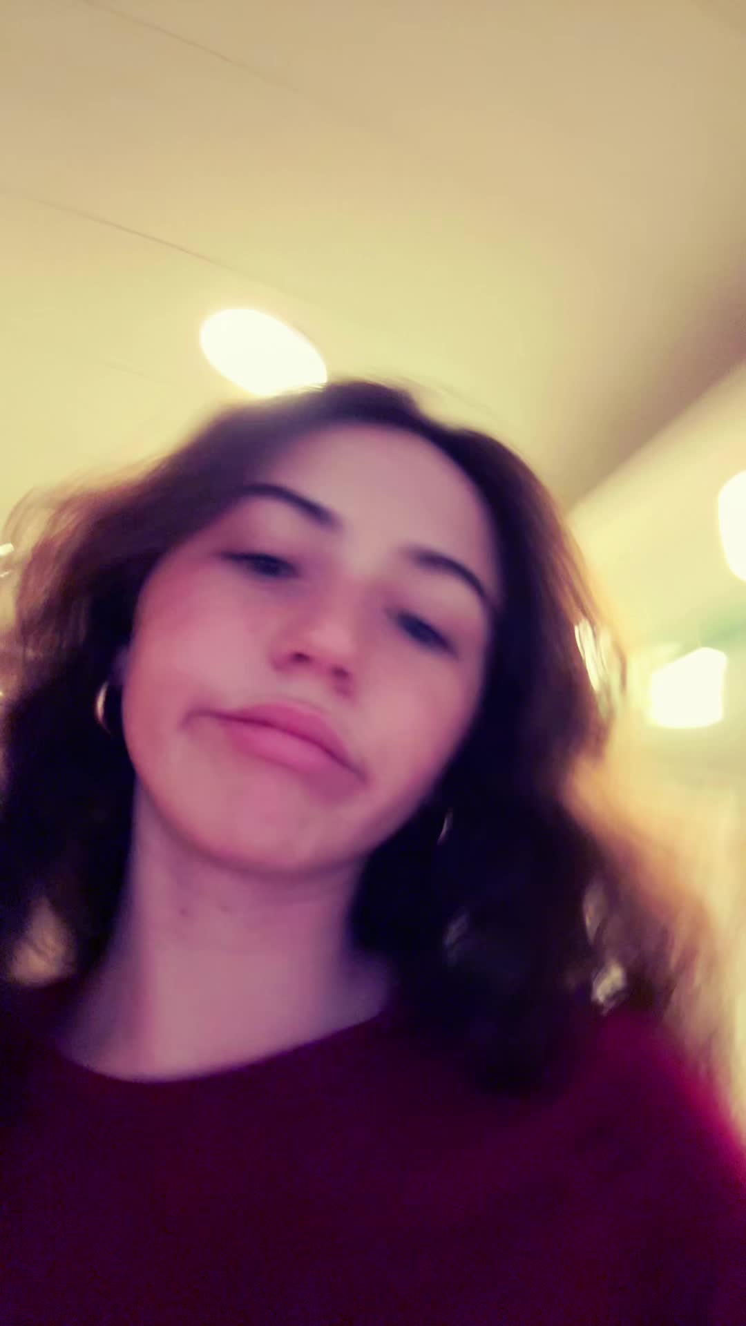 @Hi