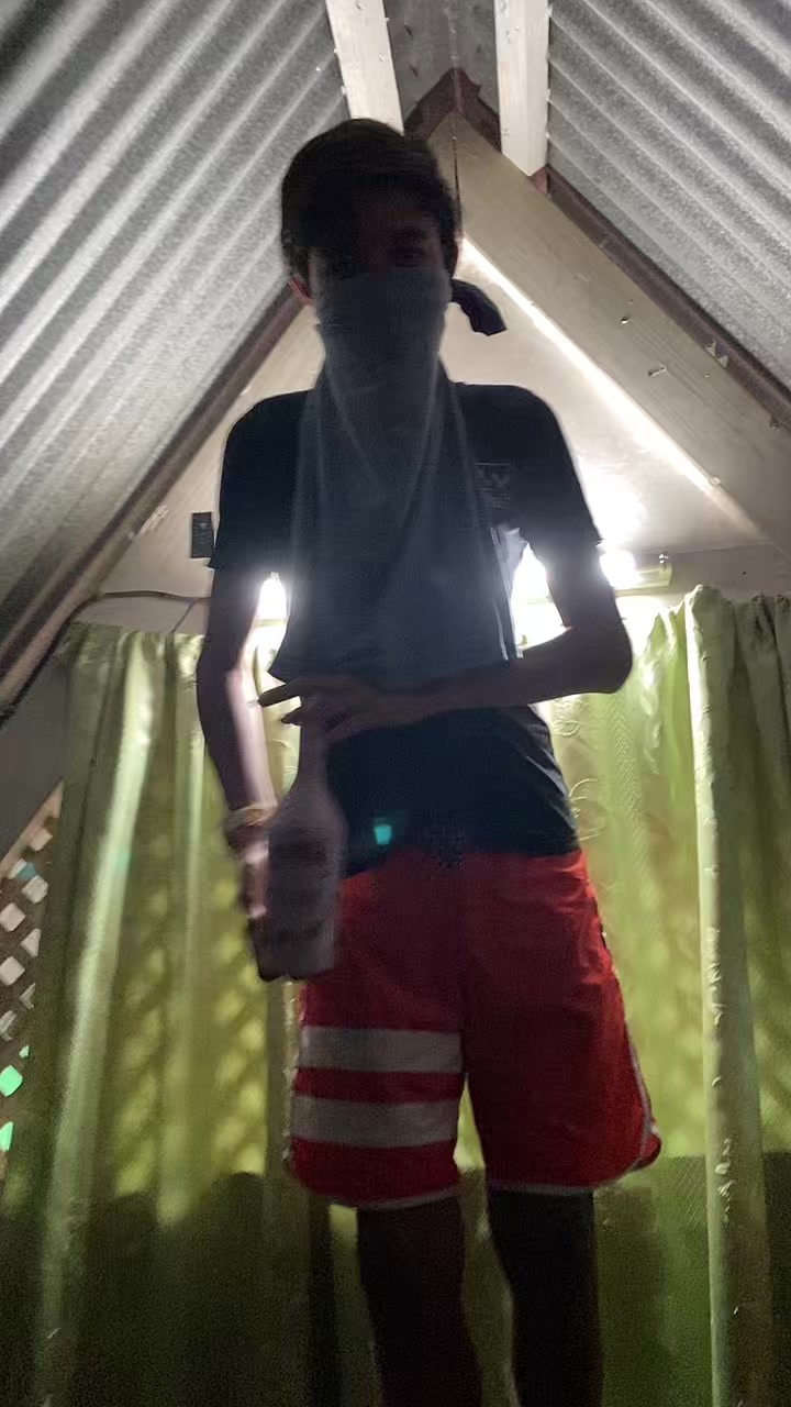 @La Ni