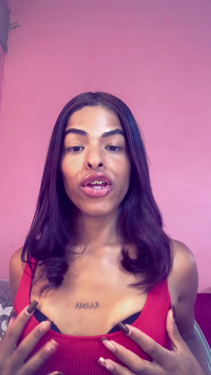 @joiceelarissa