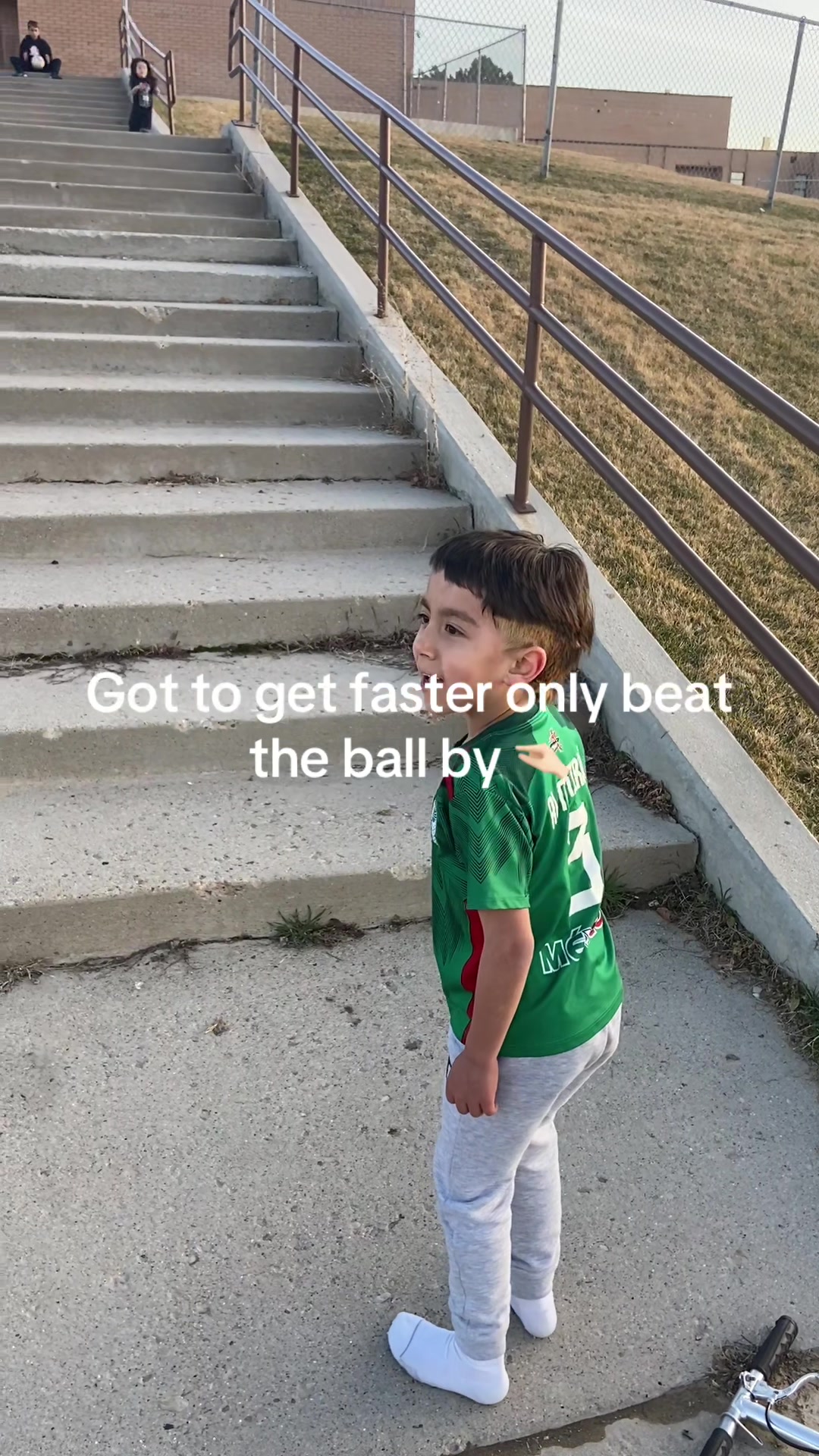 @Baby Soccer prodigy ⚽️