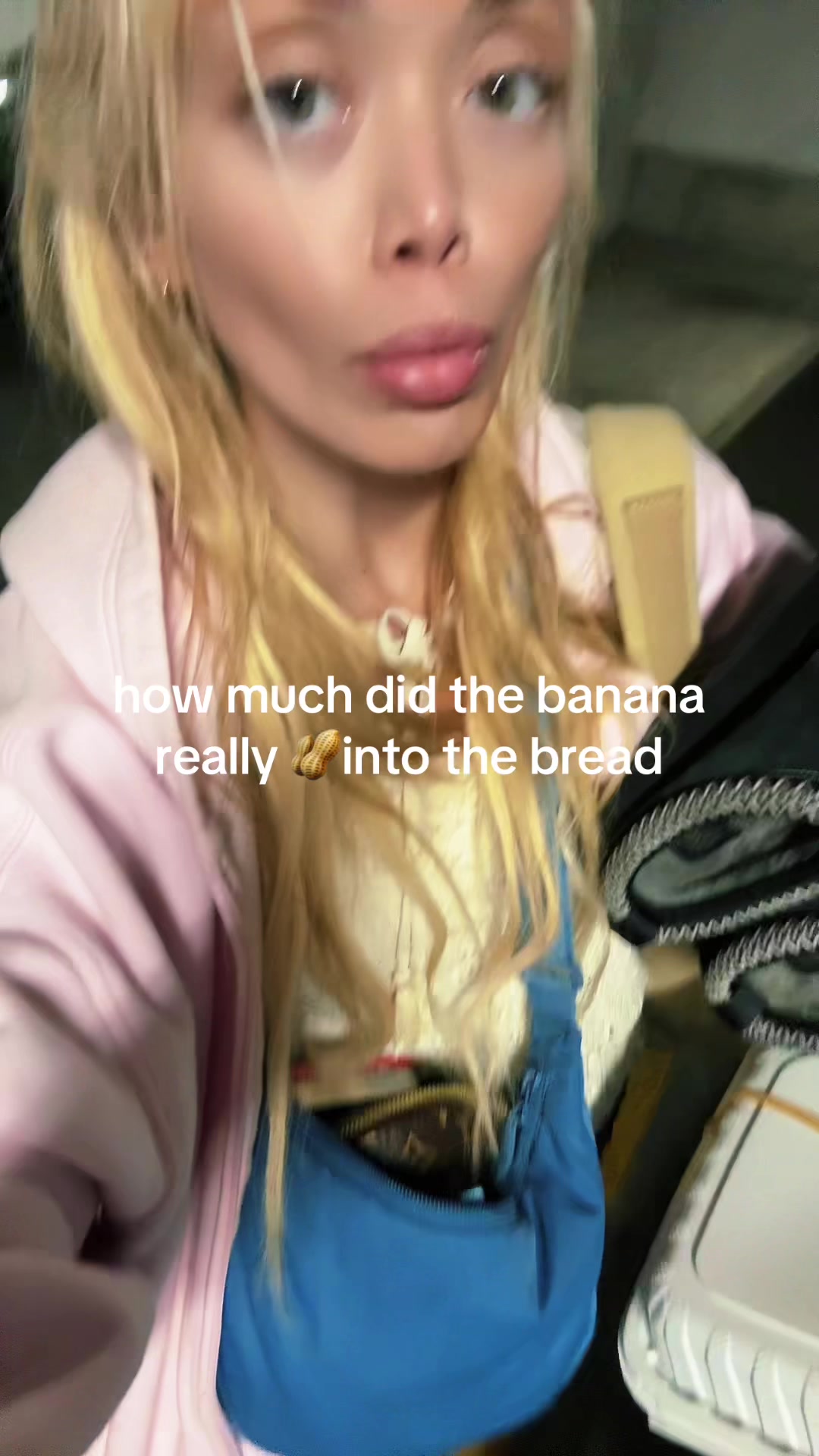 @Vv