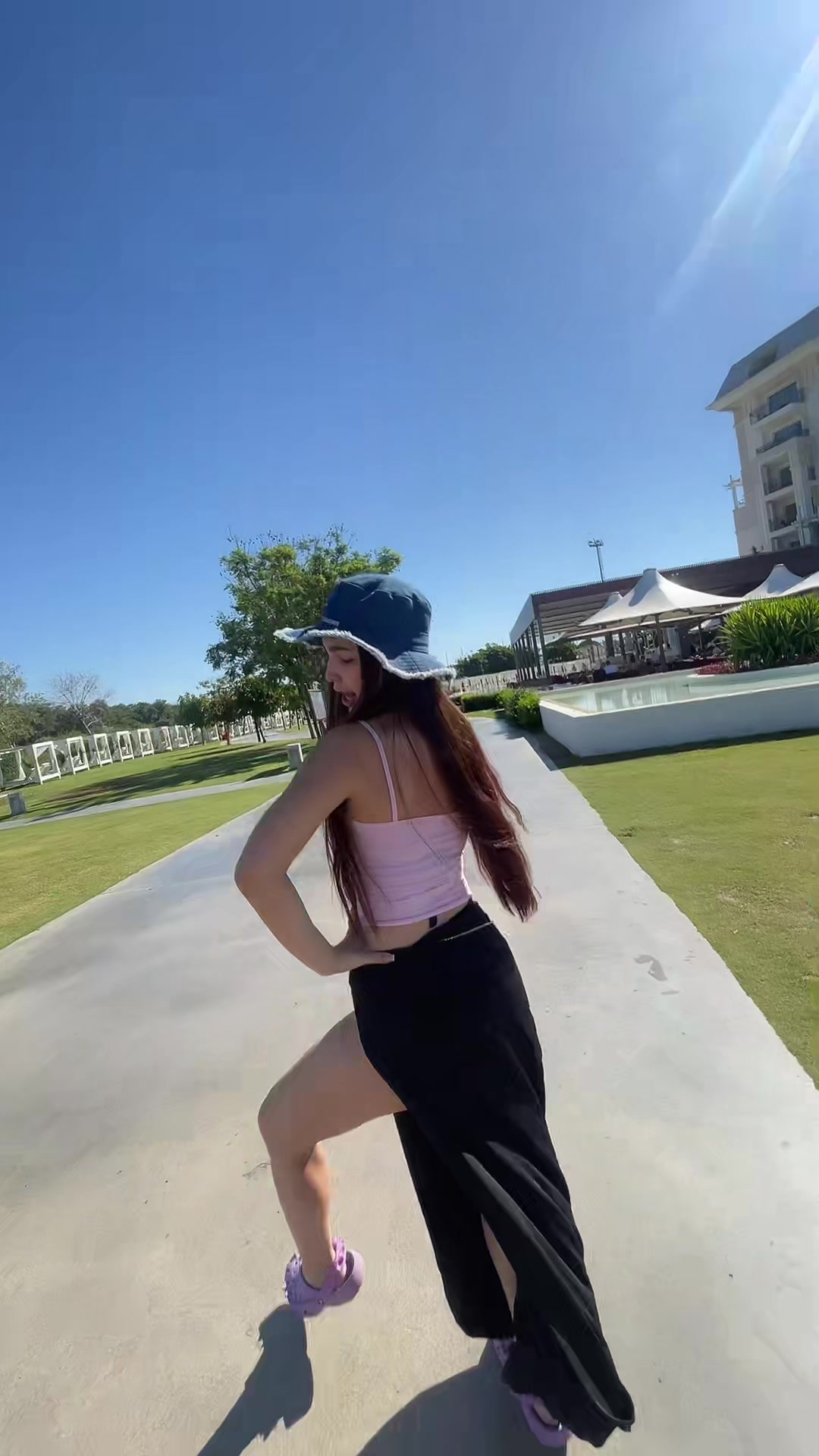 @D
