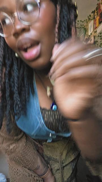 @🧚🏾Bri Le Fae 🧚🏾🌈📚🍄☕️