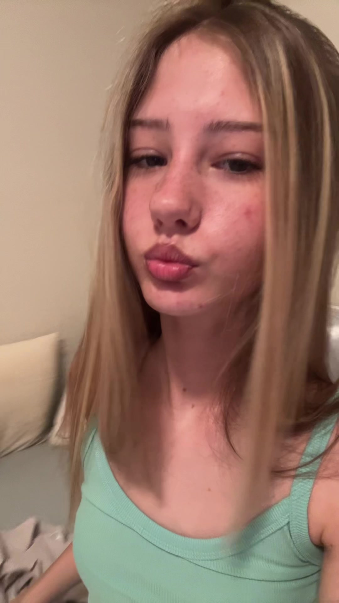 @isabella dimov