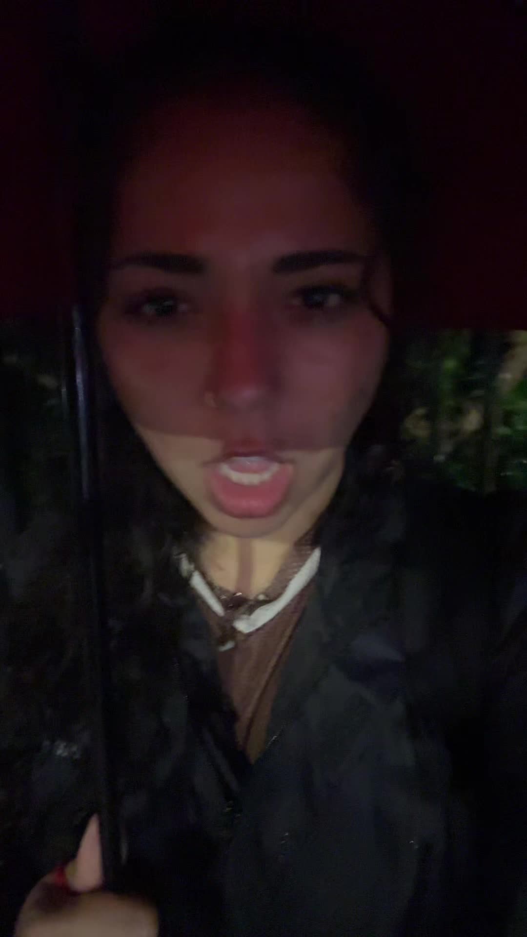 @yourehot
