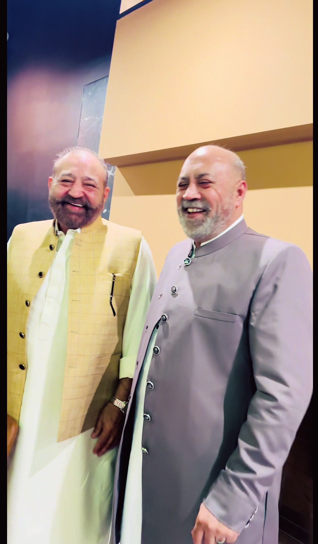@Khan Paapa