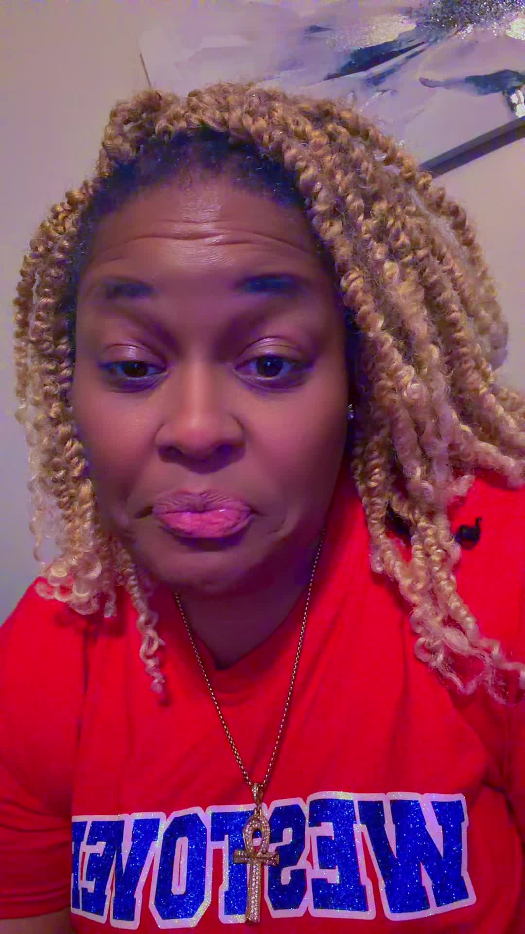 @WatchJLOGlow
