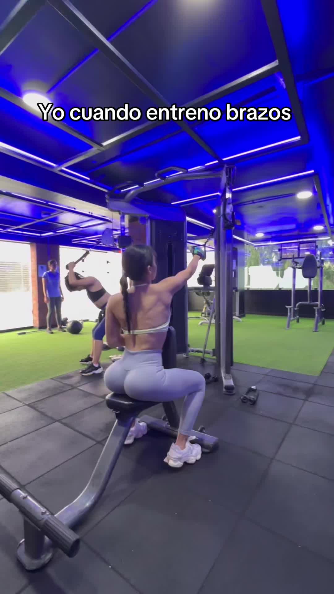 @nataliaquirozl