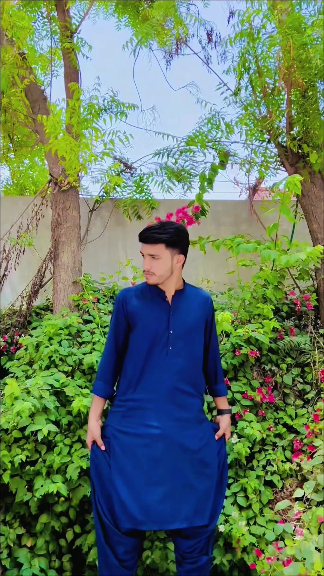 @Ashfaque Ali✍️