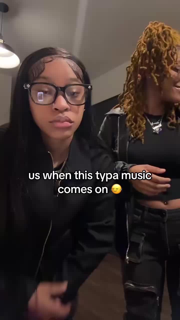 @courtt ☮︎