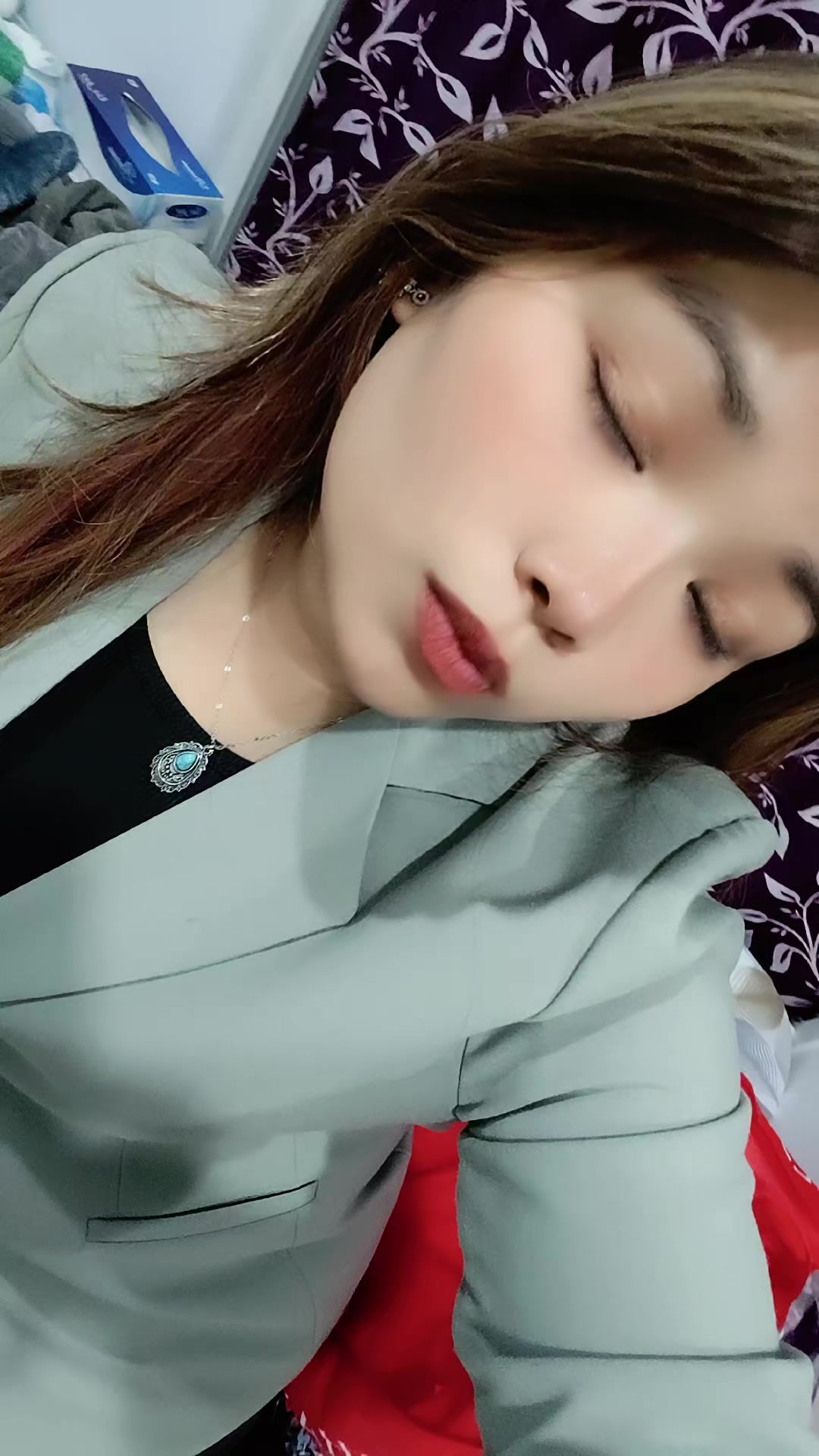 @Ismriti☠🐼