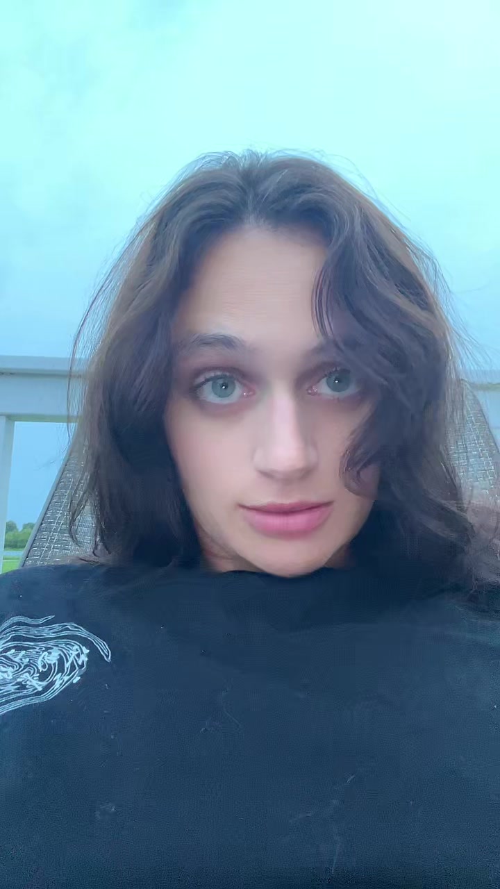 @katgothbrat