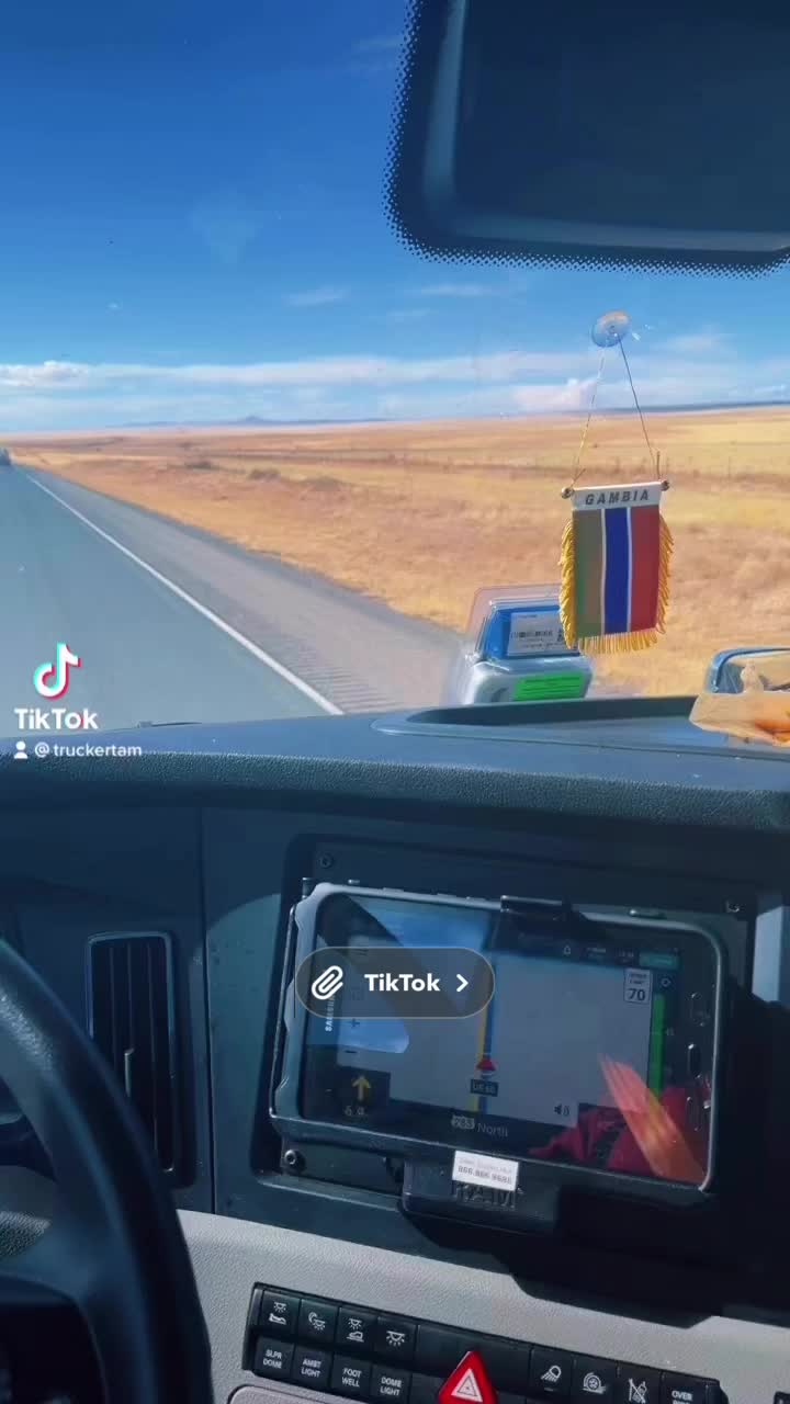@truckertam 🇬🇲 🇺🇸