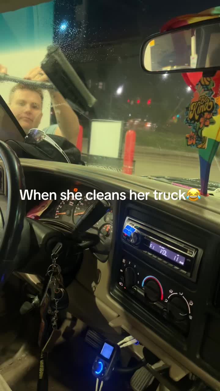 @TheGirlWithHer_CUP