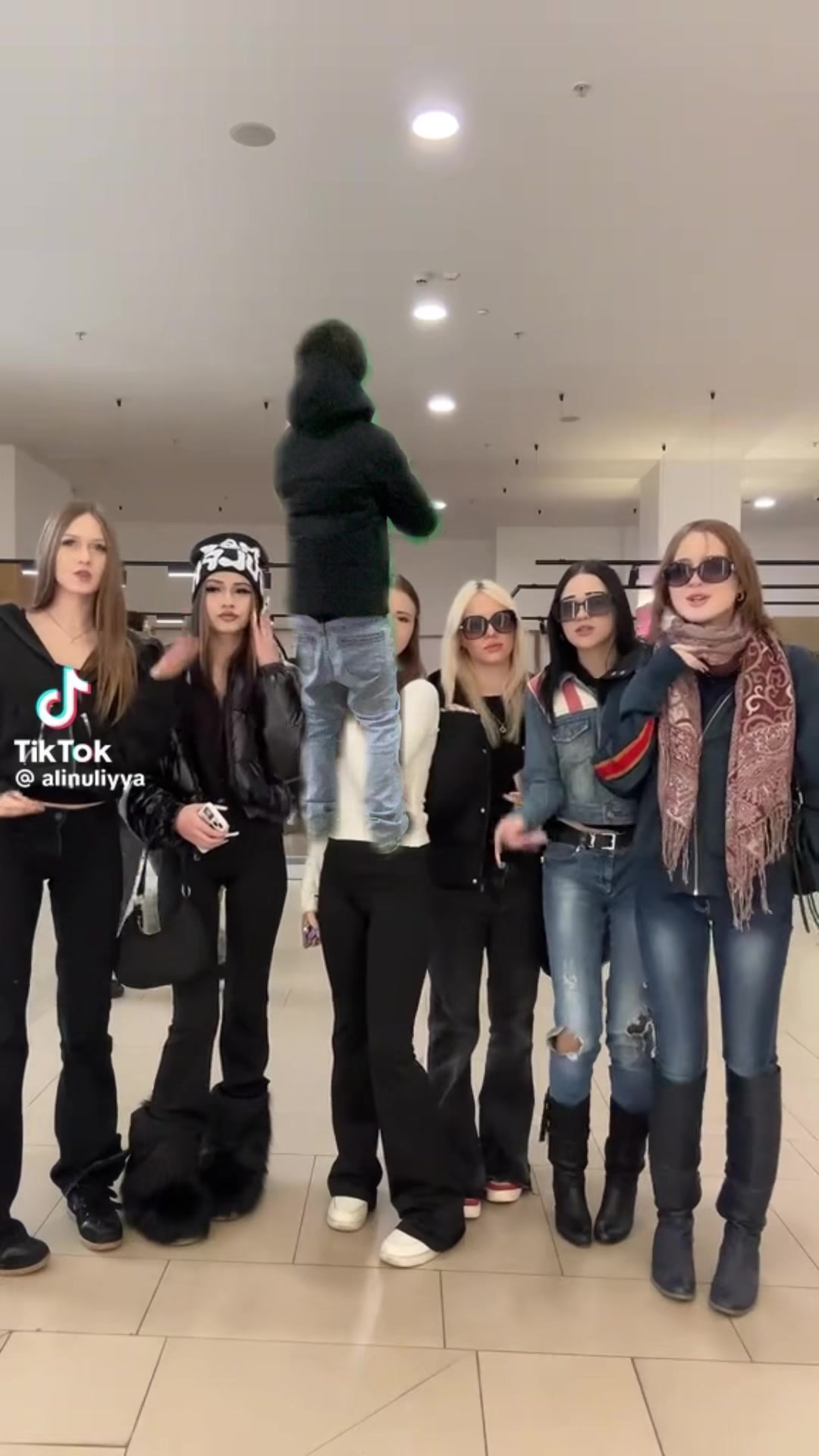 @мудила
