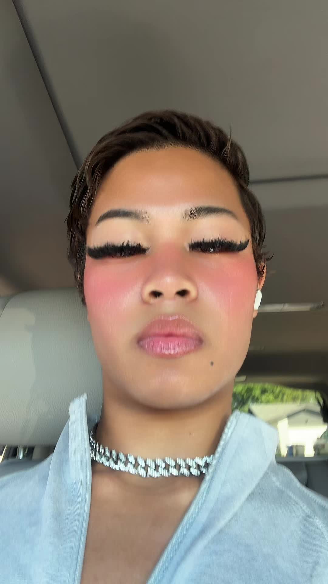 @Jo$hï
