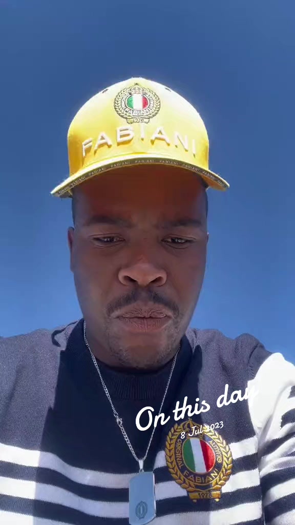 @ndumisomaxndiyaza