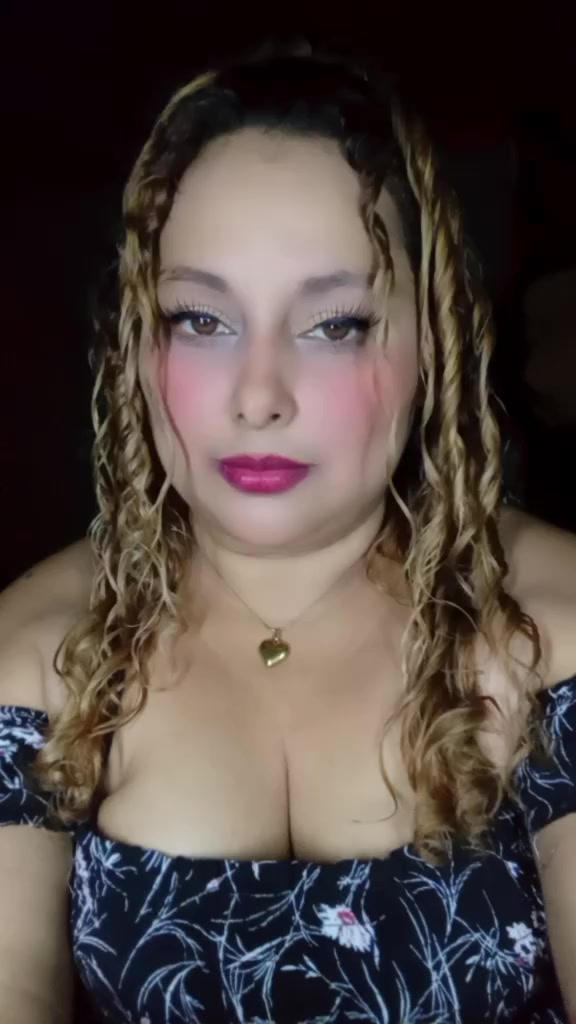 @🐻🍅🐬REINAColochita💞DMIREY👑