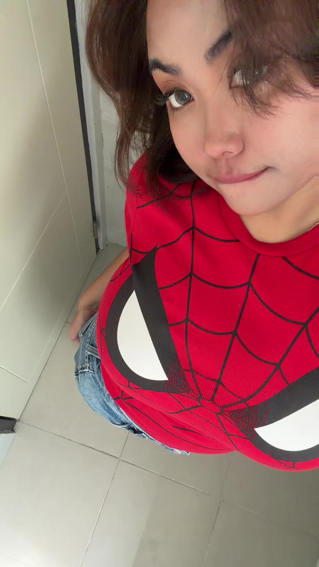 @woshella