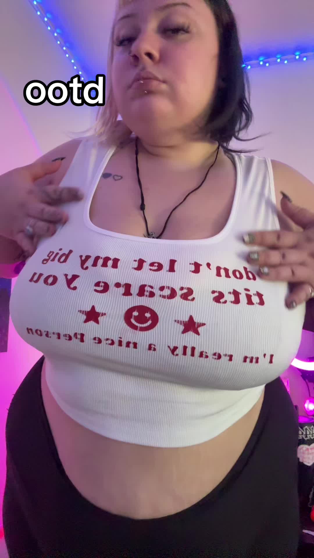 @shantellesworldd