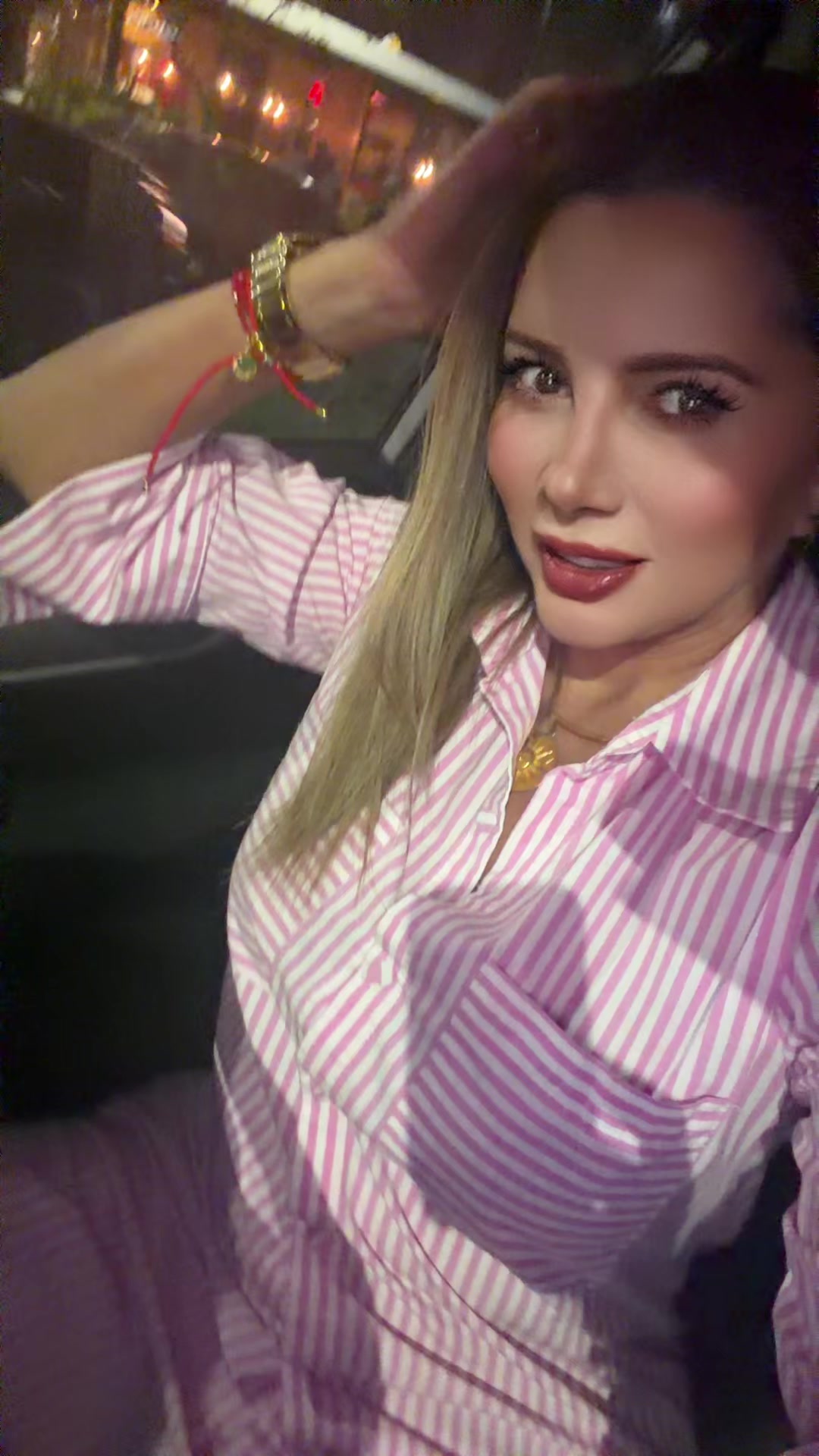 @Anna Karyna